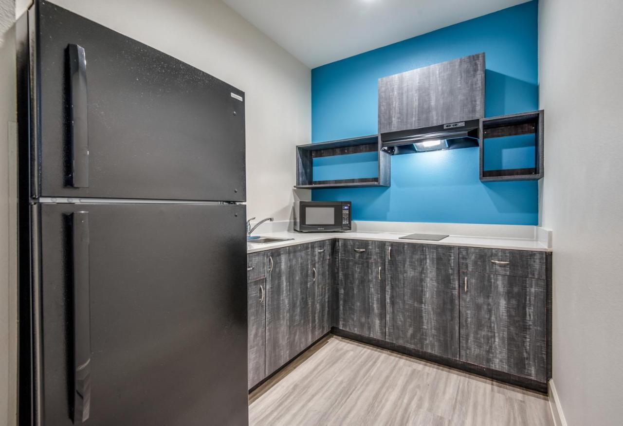 Americas Best Value Inn & Suites Houston At Hwy 6 المظهر الخارجي الصورة