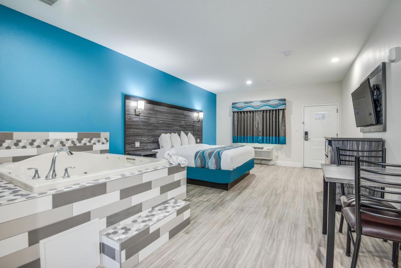 Americas Best Value Inn & Suites Houston At Hwy 6 المظهر الخارجي الصورة